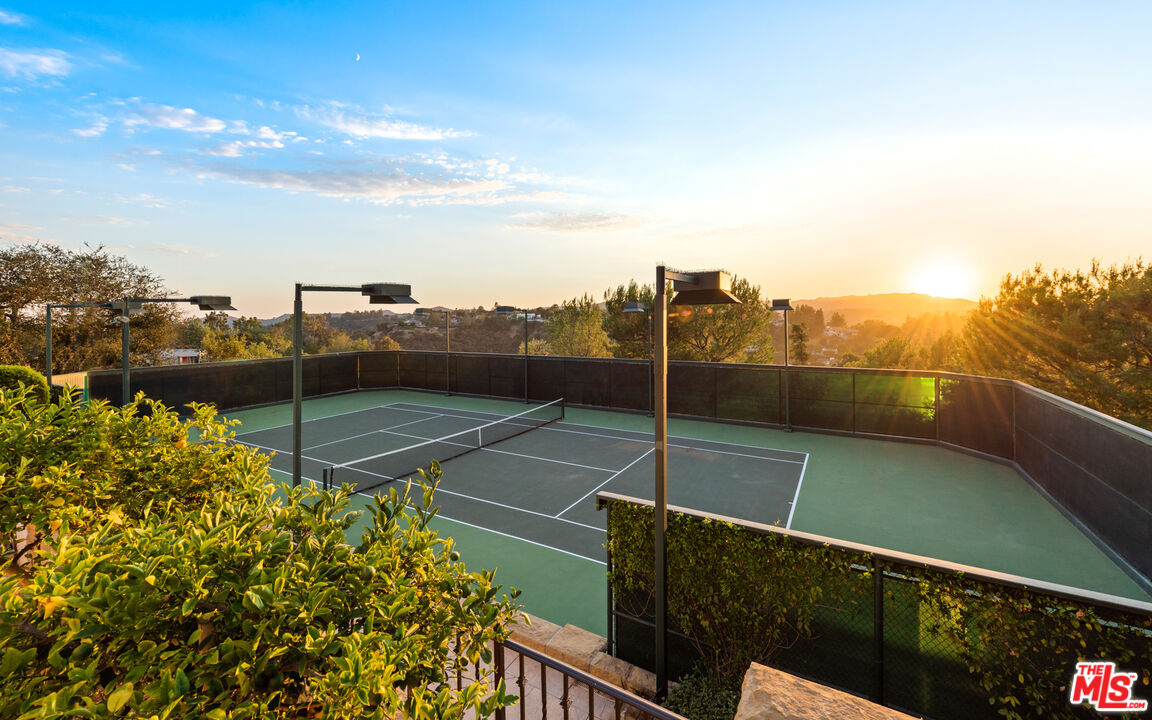 MLS #25597447 image #4