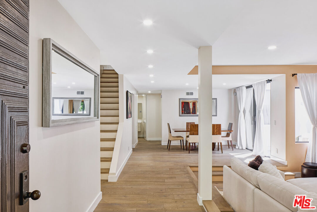 MLS #25597449 image #1