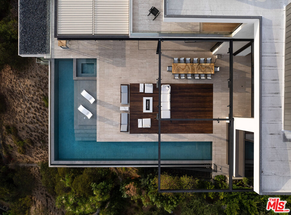 MLS #25597515 image #13