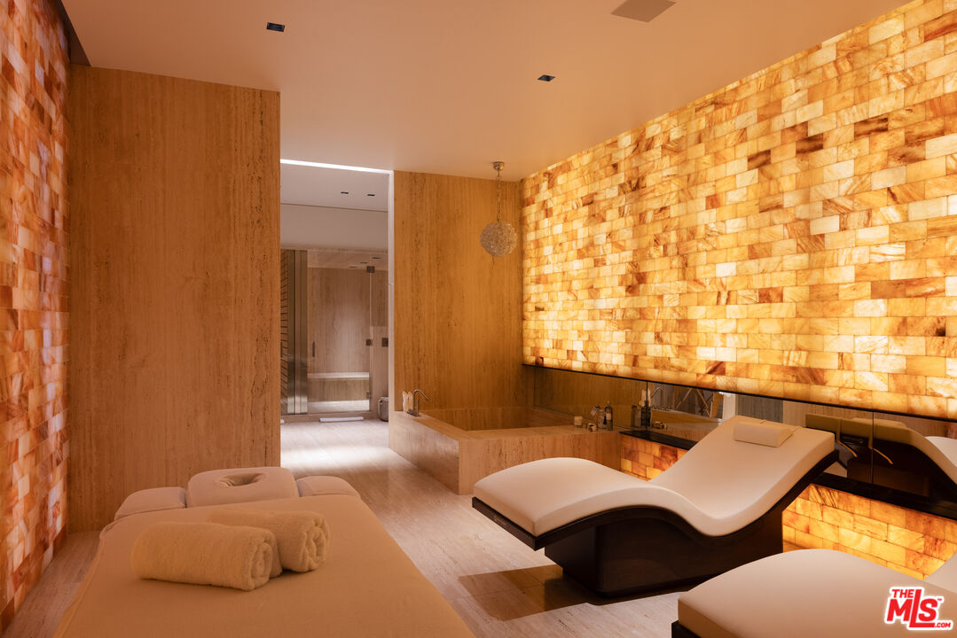 MLS #25597515 image #18