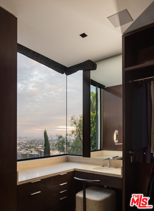 MLS #25597515 image #27