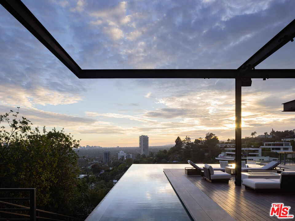 MLS #25597515 image #28