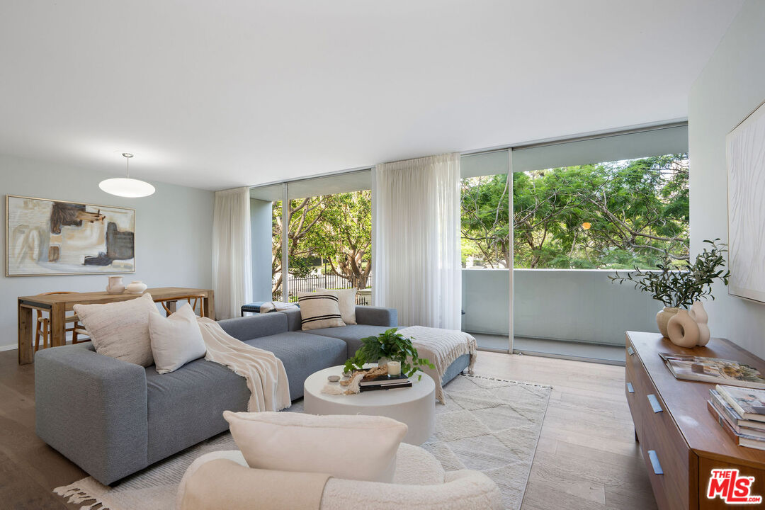 MLS #25597531 image #0