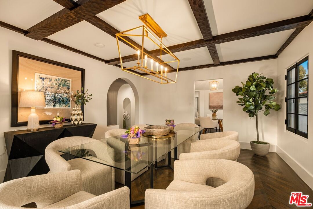 MLS #25597557 image #16