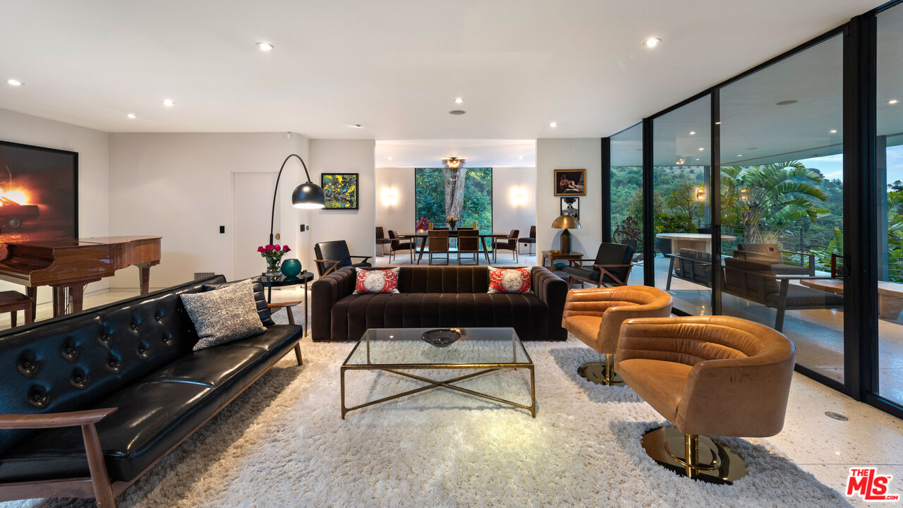 MLS #25597619 image #17