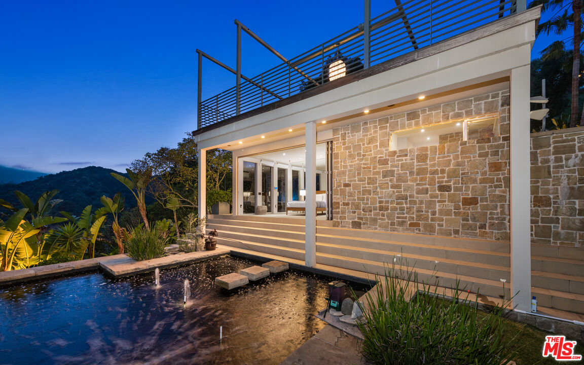 MLS #25597619 image #20