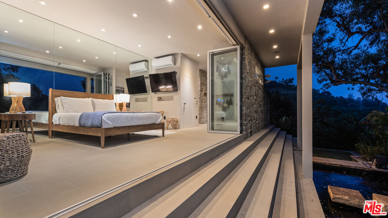 MLS #25597619 image #21