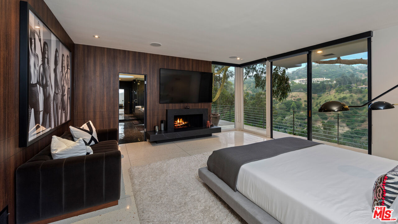 MLS #25597619 image #30