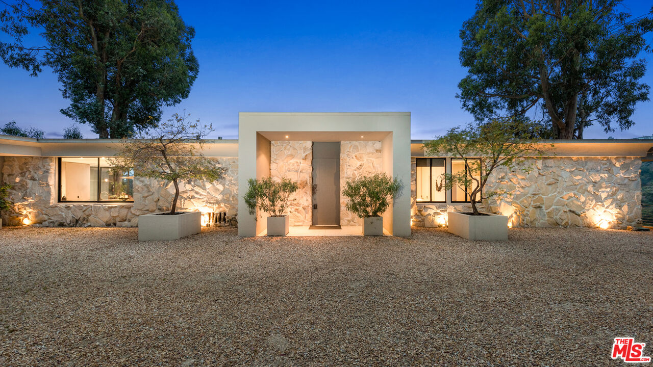 MLS #25597619 image #5