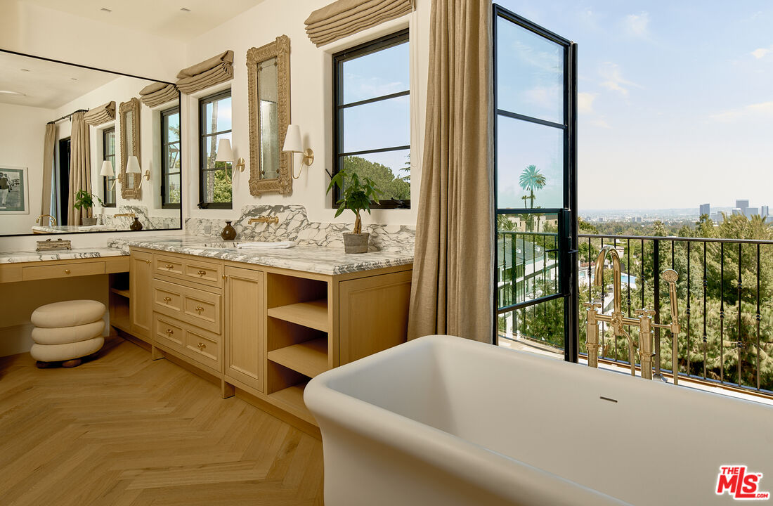 MLS #25597735 image #13