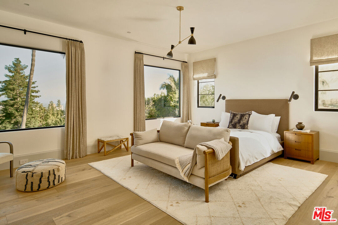 MLS #25597735 image #15