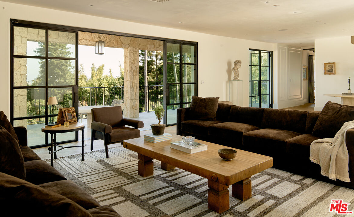 MLS #25597735 image #5