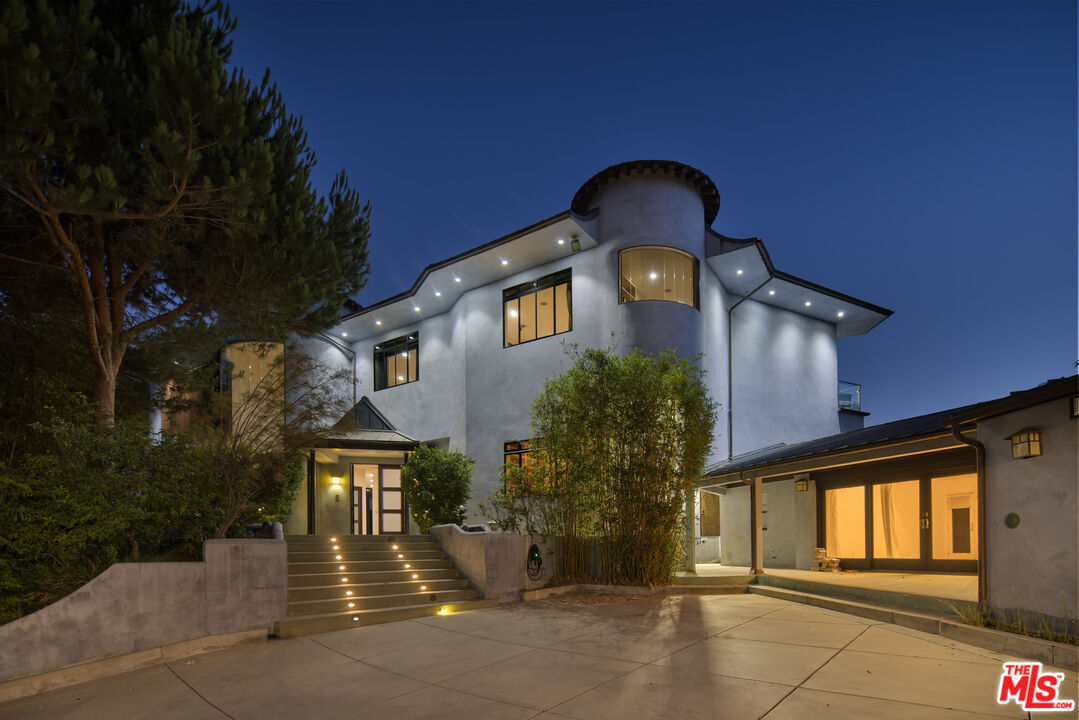 MLS #25597891 image #3