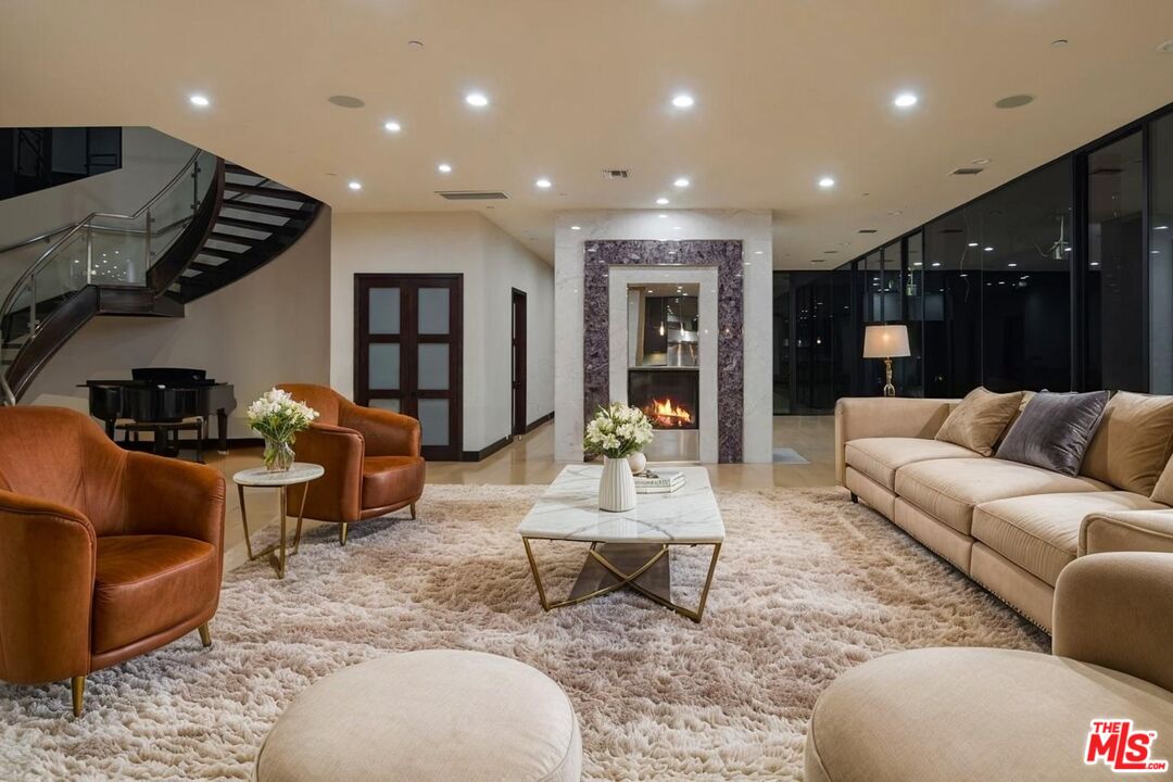 MLS #25597891 image #4