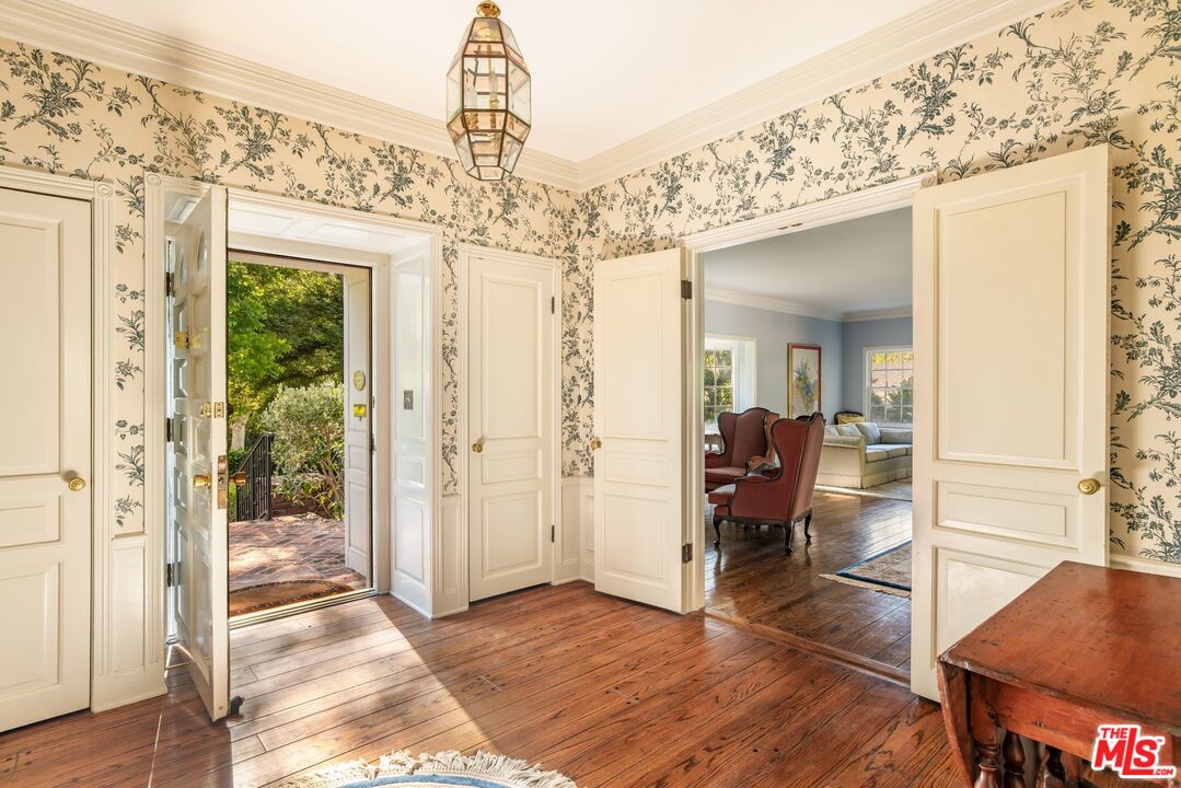 MLS #25598033 image #9