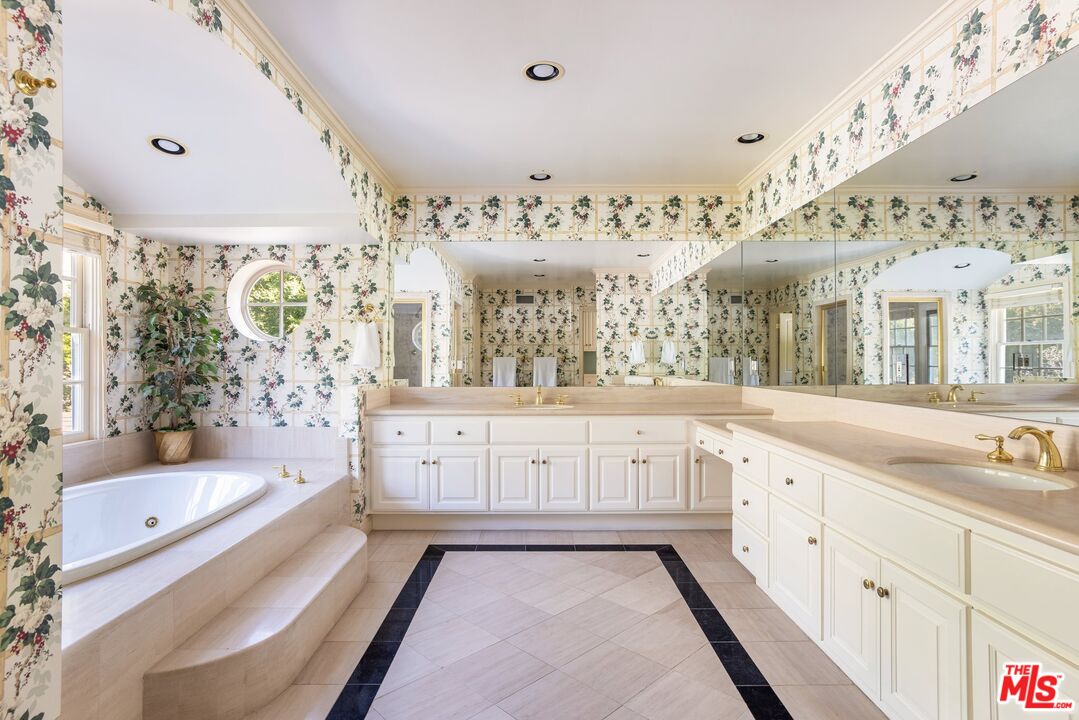 MLS #25598033 image #29