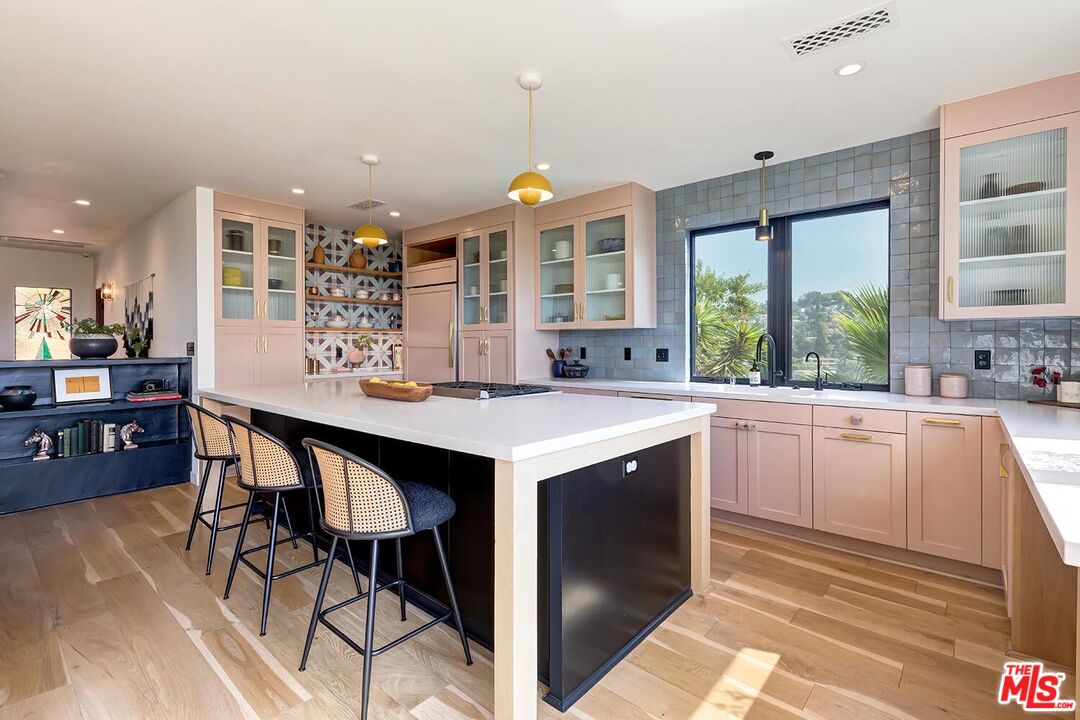 MLS #25598085 image #16