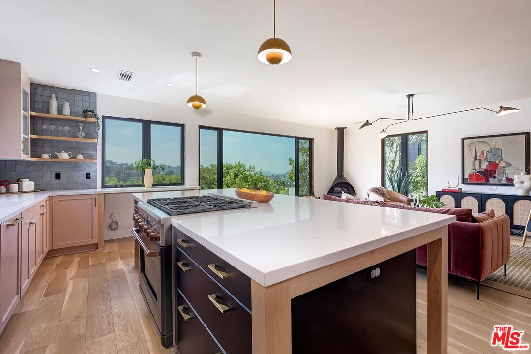 MLS #25598085 image #21