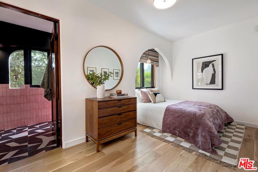 MLS #25598085 image #24