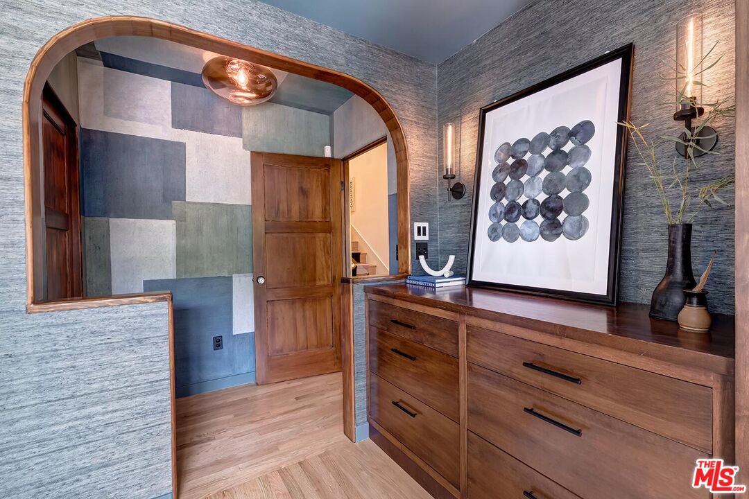 MLS #25598085 image #30