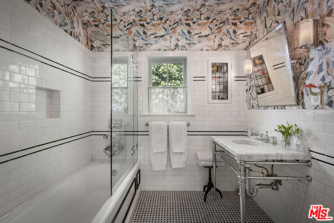 MLS #25598103 image #18