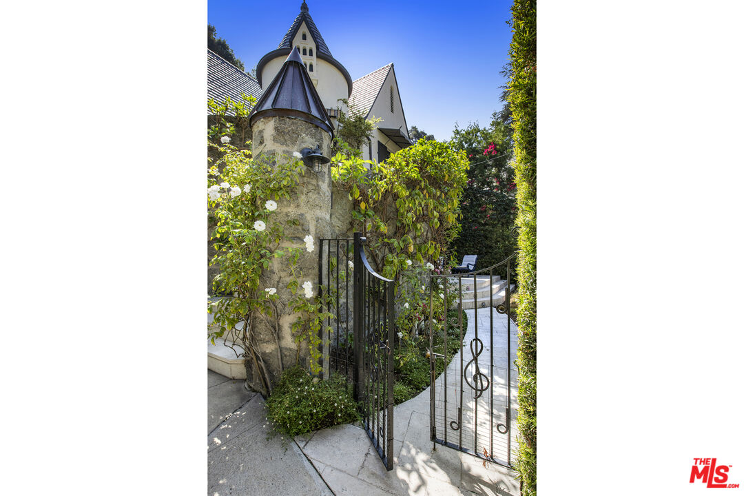 MLS #25598103 image #1