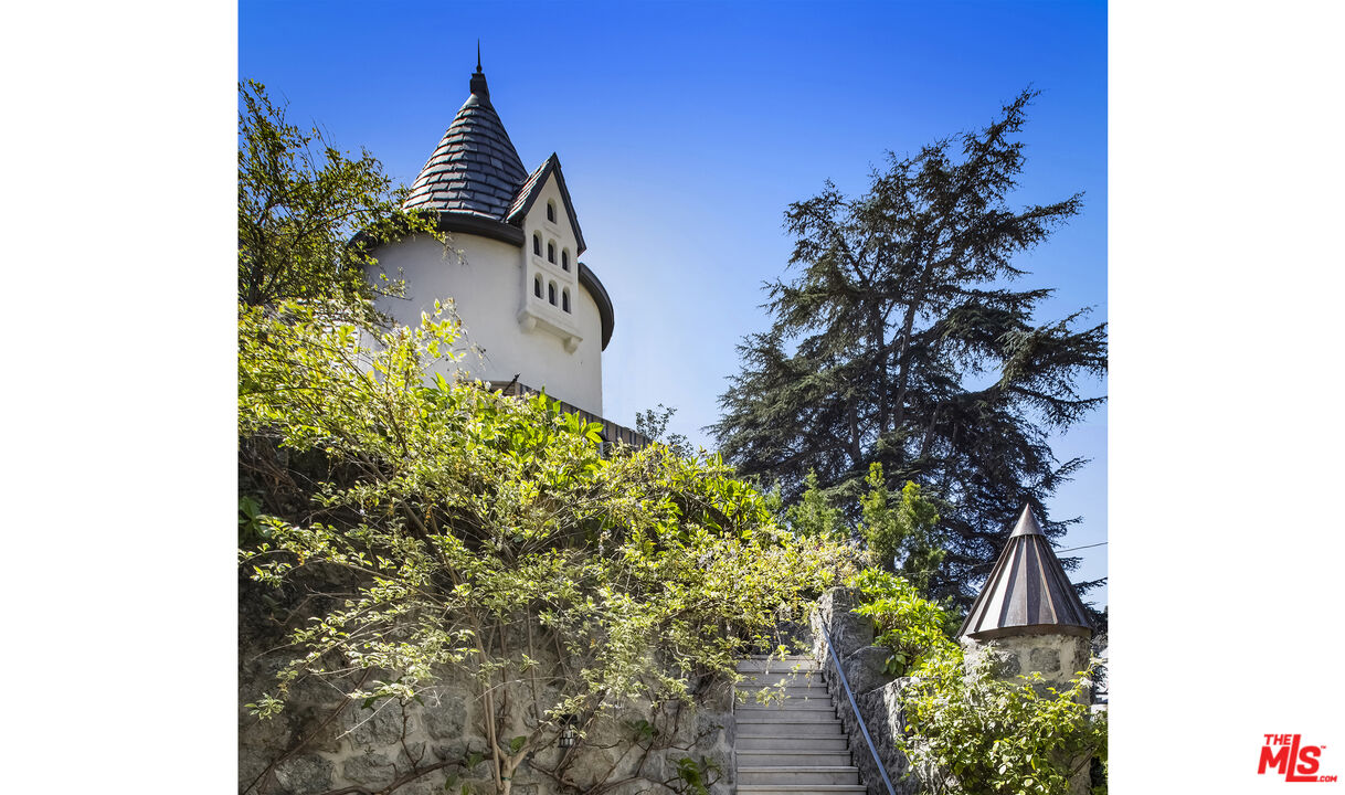 MLS #25598103 image #2