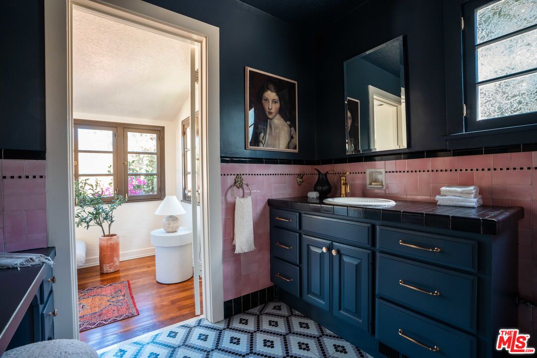 MLS #25598217 image #18