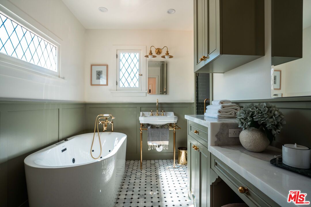 MLS #25598217 image #23