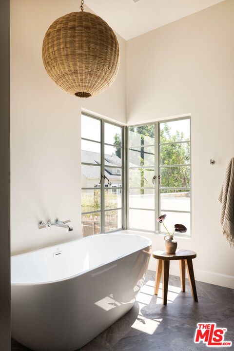 MLS #25598275 image #15