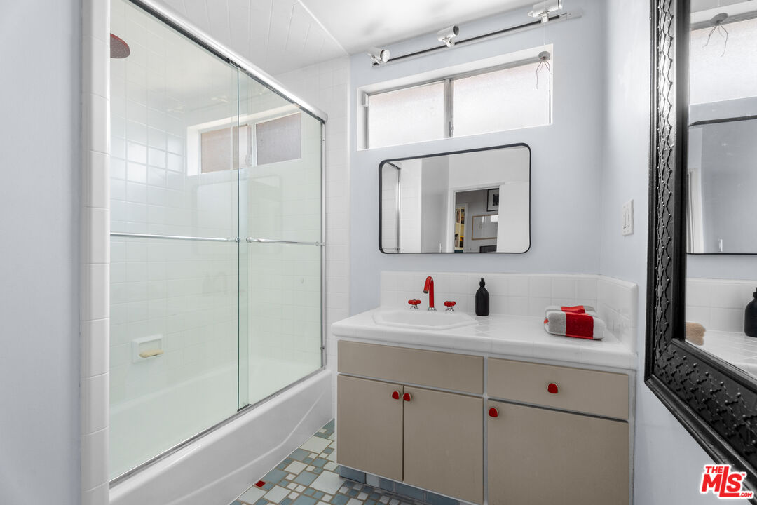 MLS #25598383 image #18