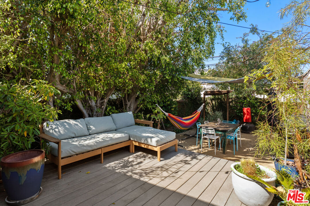 MLS #25598383 image #0