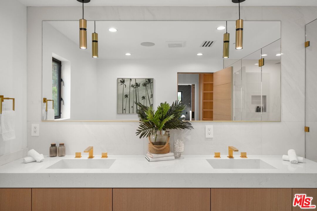 MLS #25598419 image #30