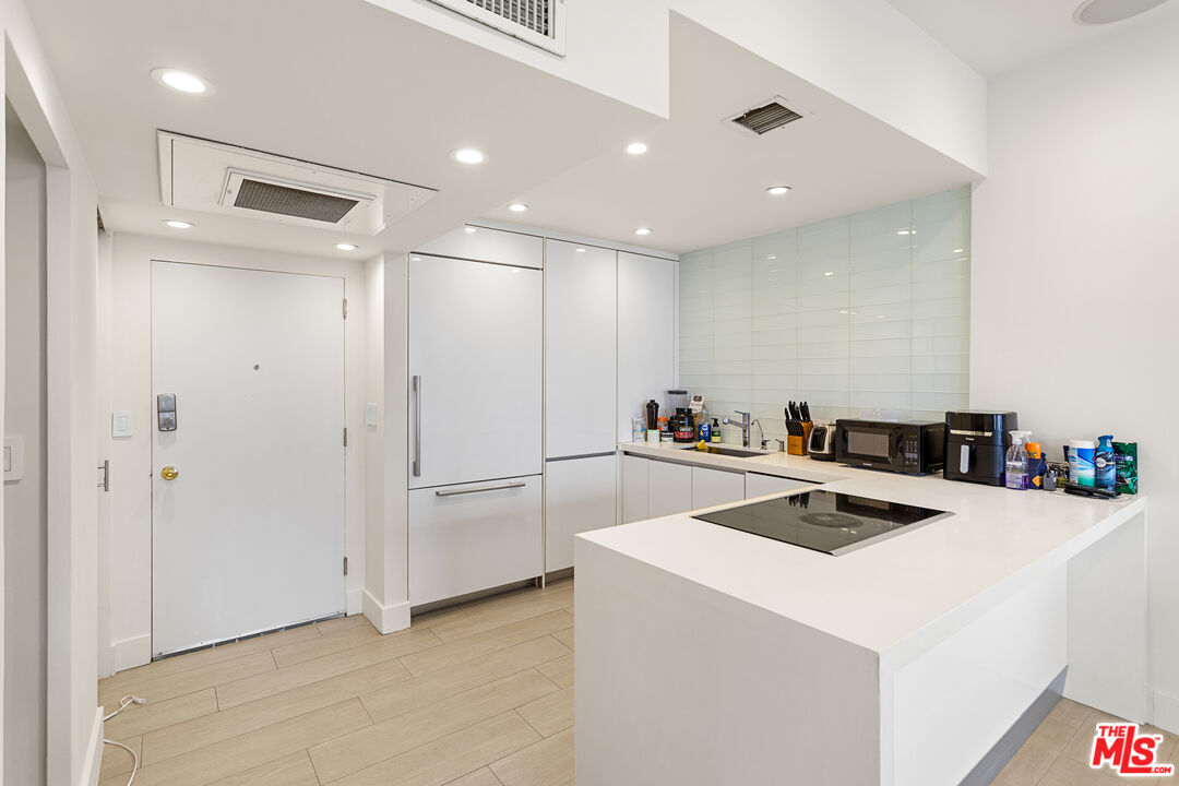 MLS #25598497 image #22