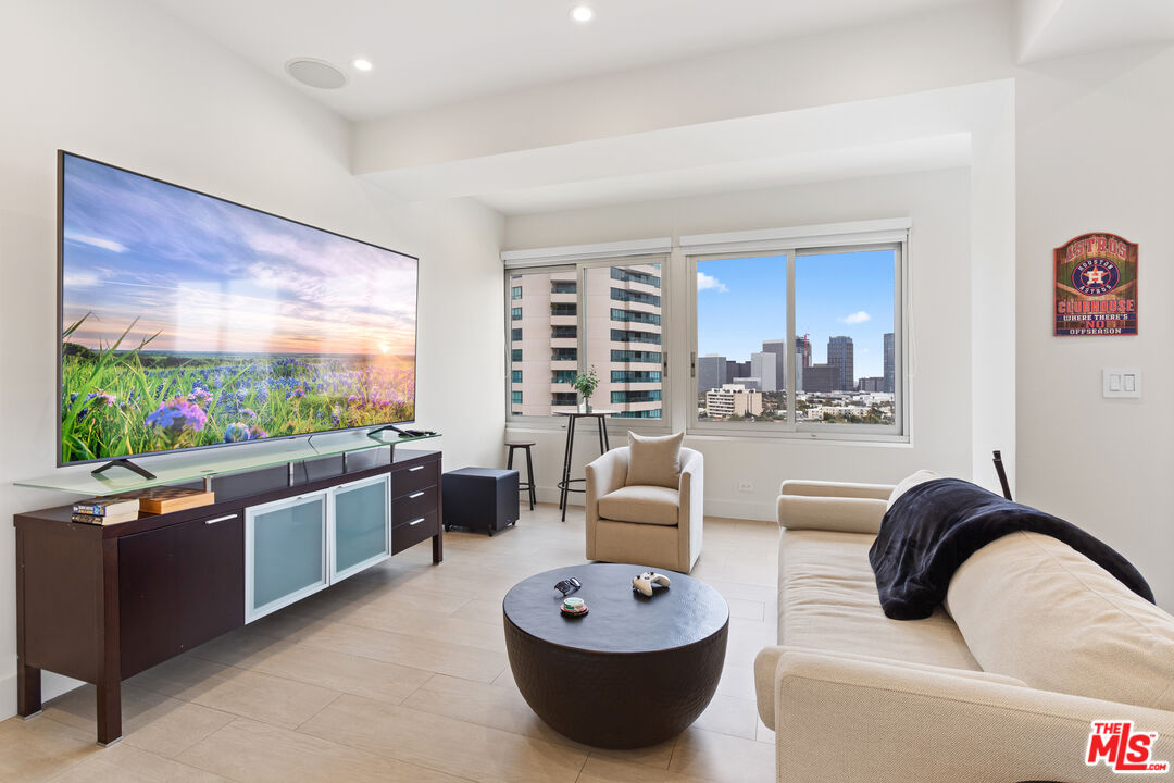 MLS #25598497 image #24