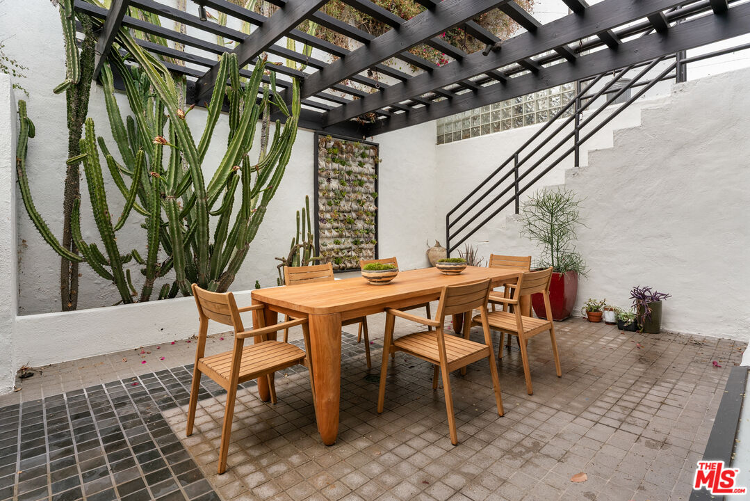 MLS #25598519 image #14