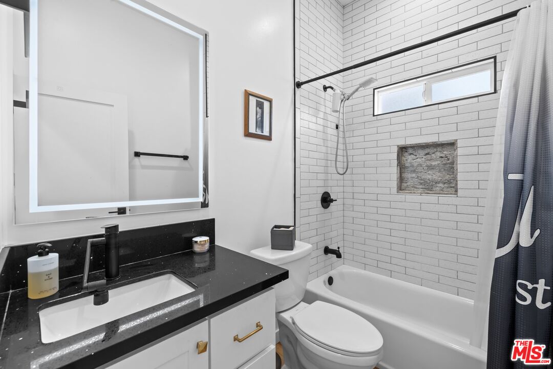 MLS #25598617 image #18