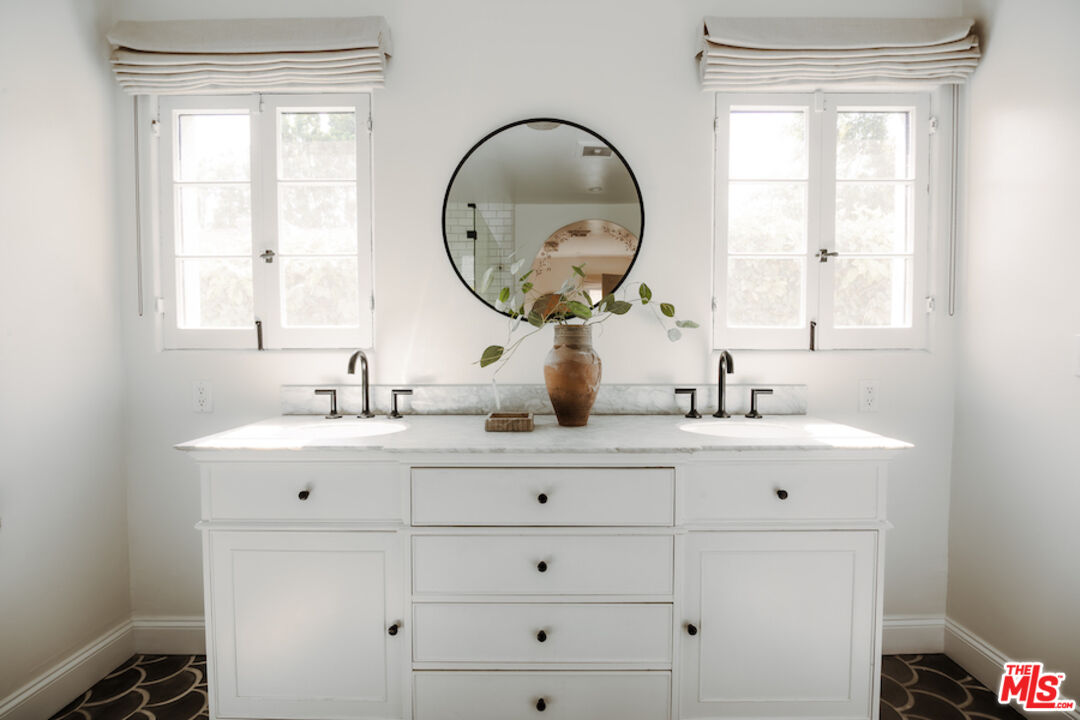 MLS #25598701 image #20