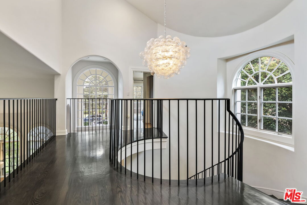 MLS #25598737 image #12