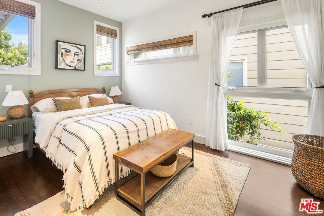 MLS #25598767 image #20