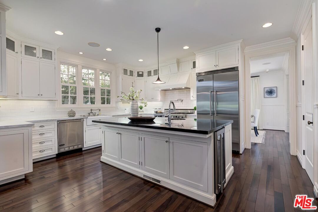 MLS #25598805 image #14