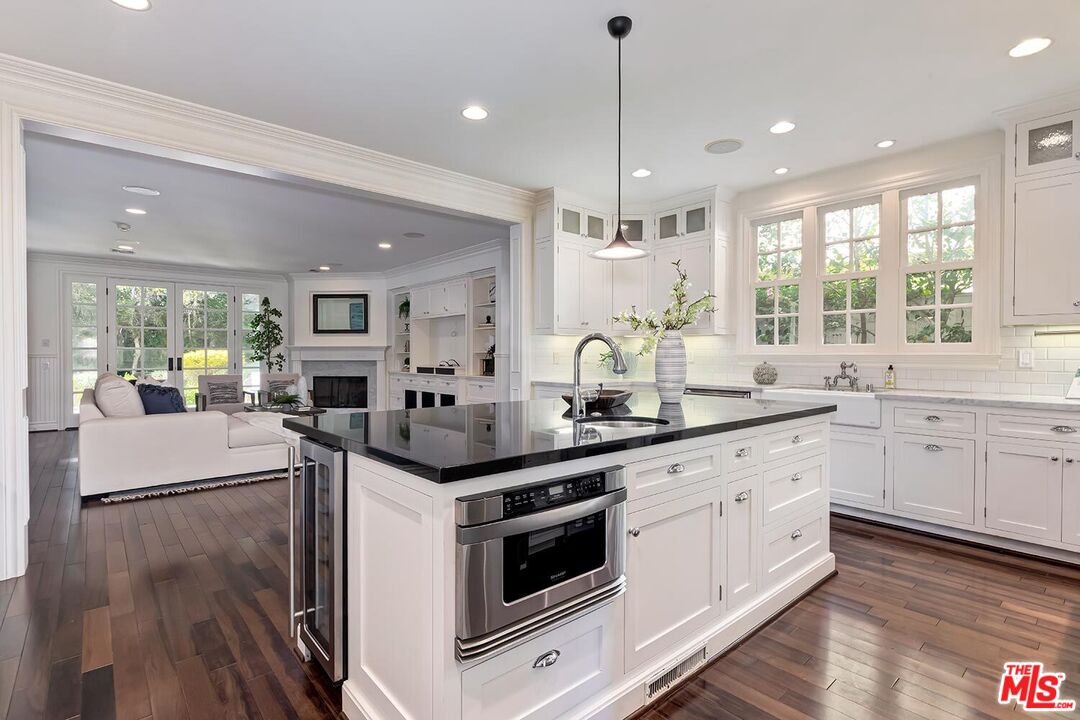 MLS #25598805 image #17