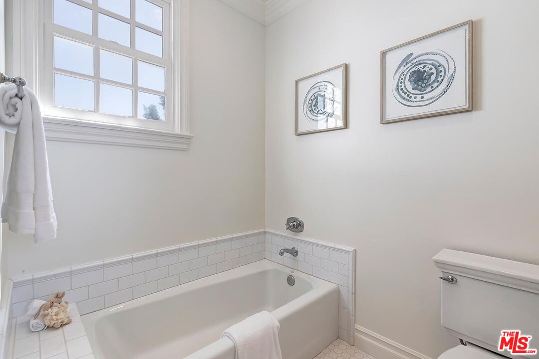 MLS #25598805 image #38