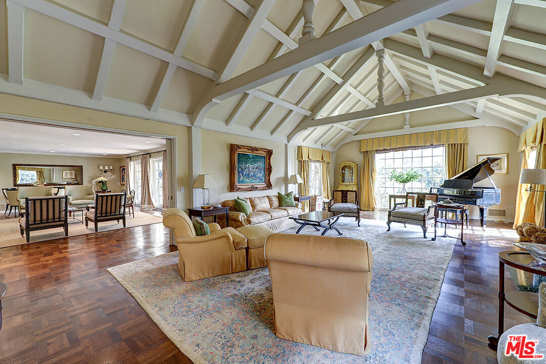 MLS #25598861 image #3