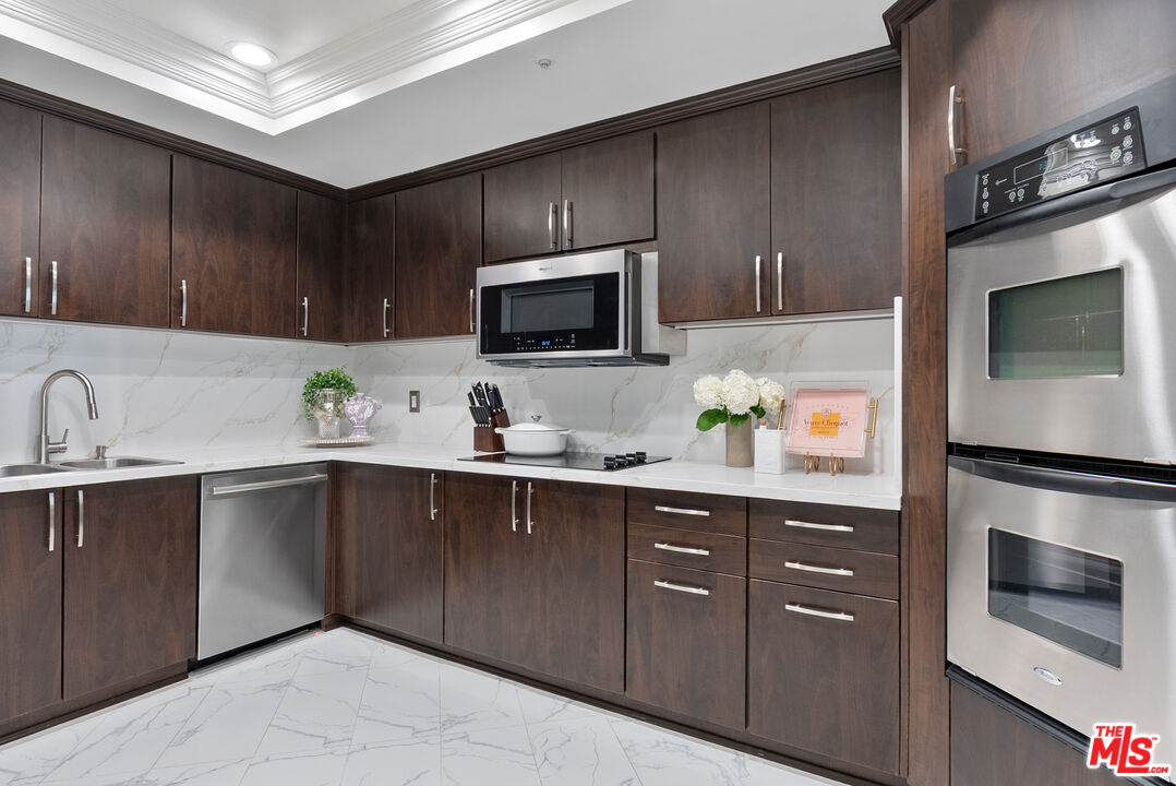 MLS #25598895 image #16