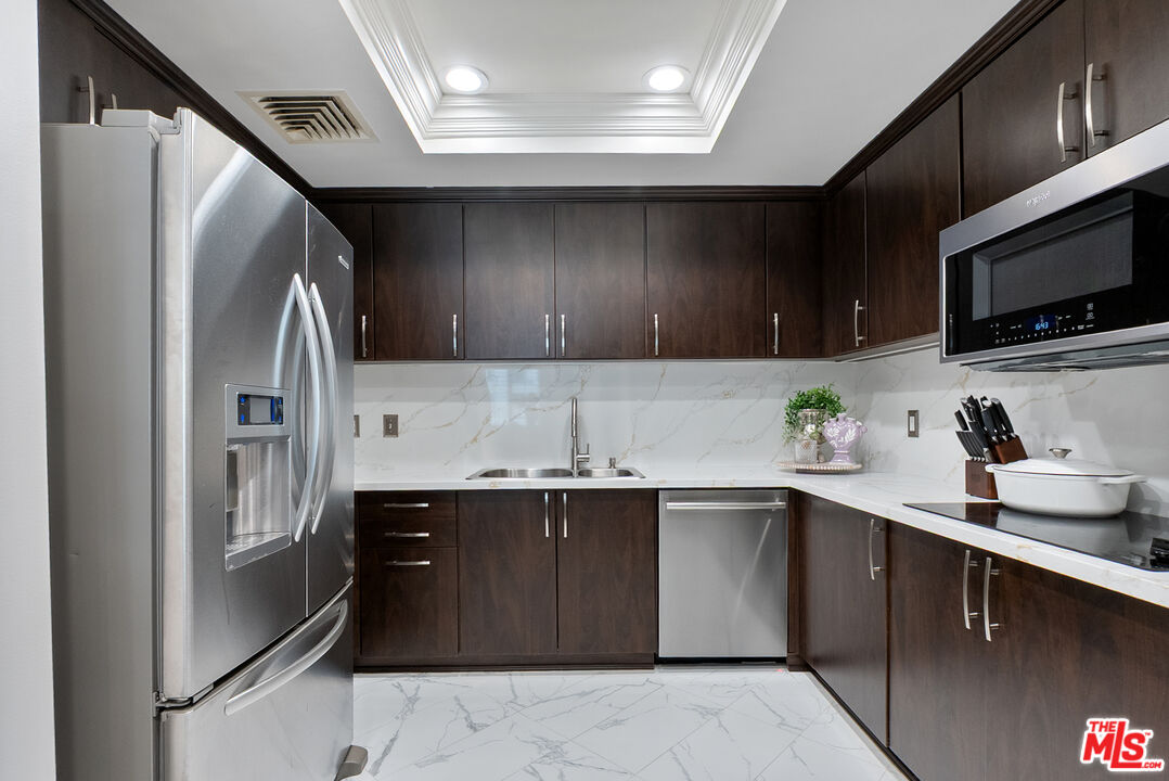 MLS #25598895 image #17