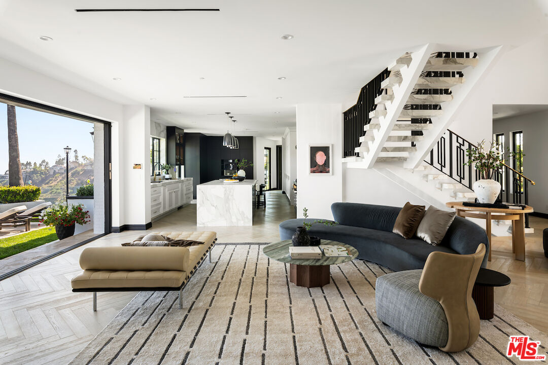 MLS #25598935 image #11