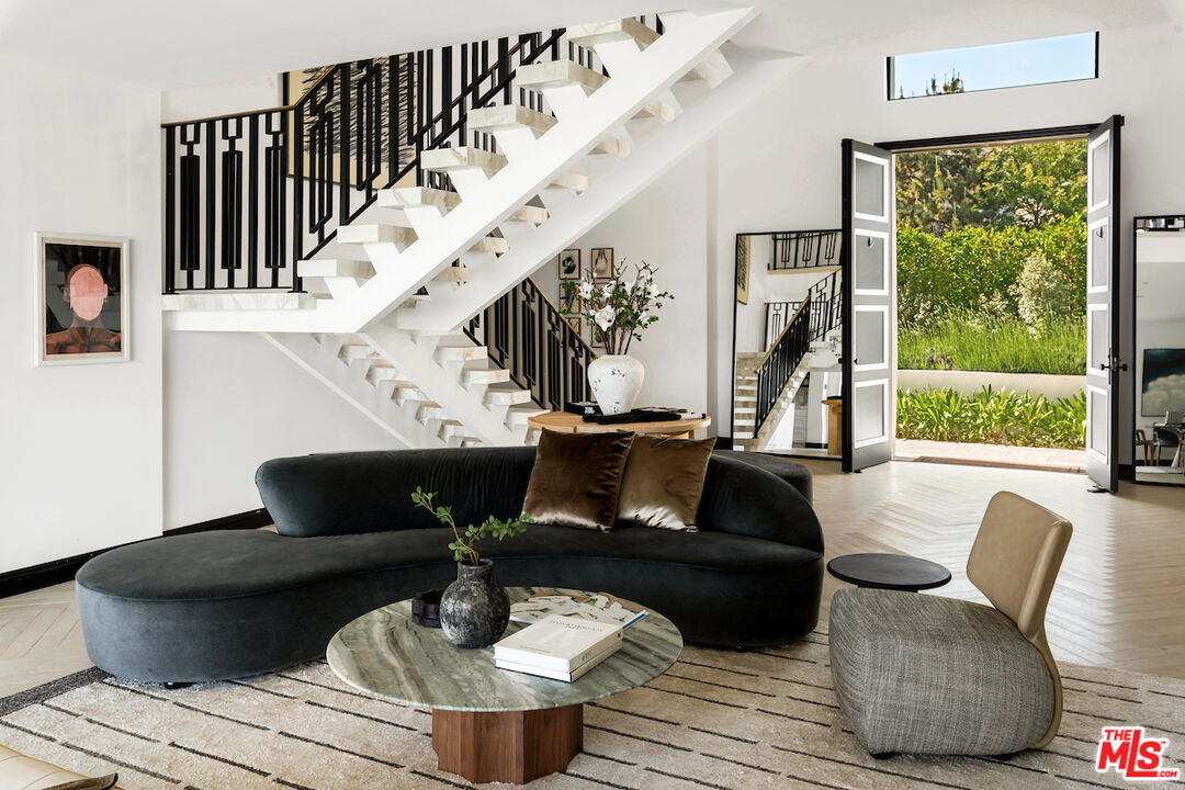 MLS #25598935 image #13