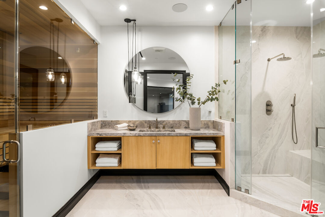 MLS #25598935 image #32