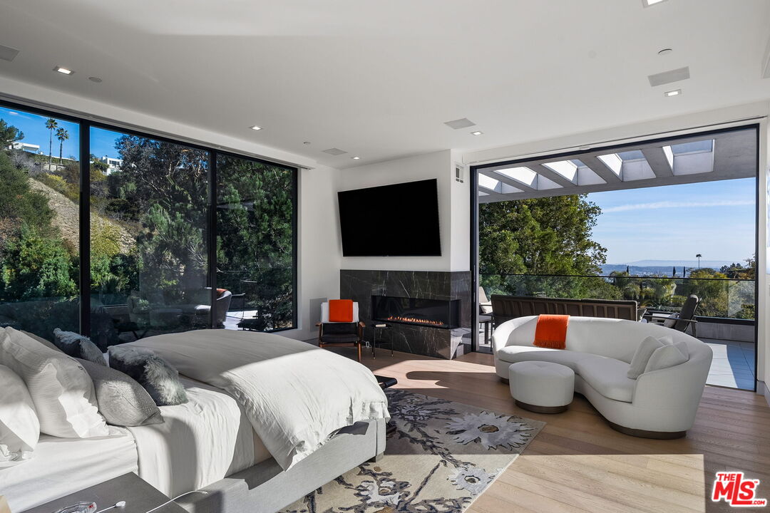 MLS #25598989 image #15